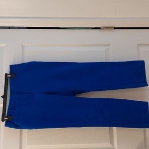 Charter Club size 10 blue Capri pants